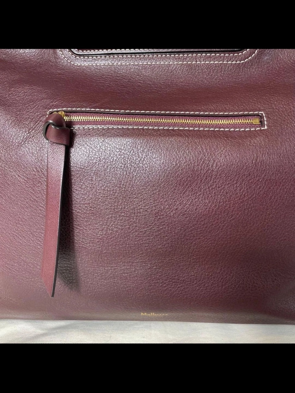 Mulberry Shoulder Bag in Deep Burgundy Leather - Picture 3 of 16